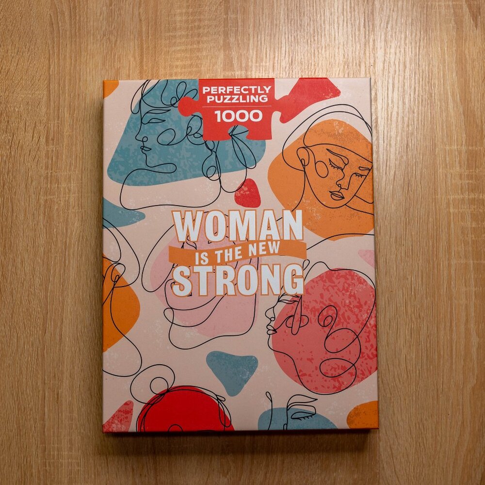 Perfectly Puzzling Woman Is the New Strong Puzzle 1000 Pieces w/ Poster